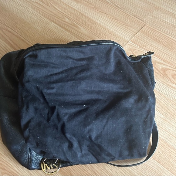 Michael Kors Pebbled Leather Ashbury Suede Tasseled Large Bag - Picture 7 of 15